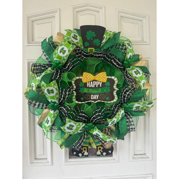 Happy Saint Patrick’s Day Leprechauns Mesh Ribbon Wreath Door Hanger - Picture 1 of 9